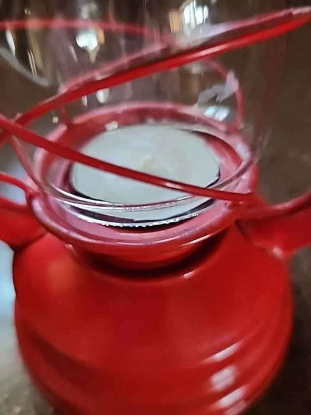 Red lantern design tealight holder